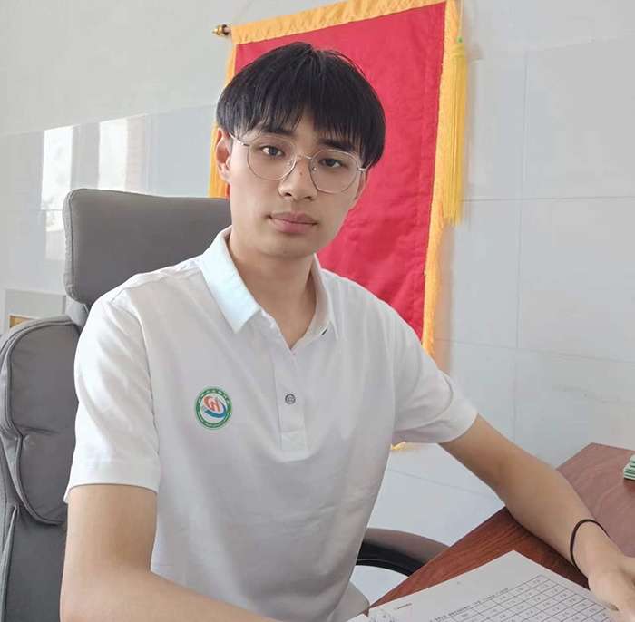 刘勇成老师