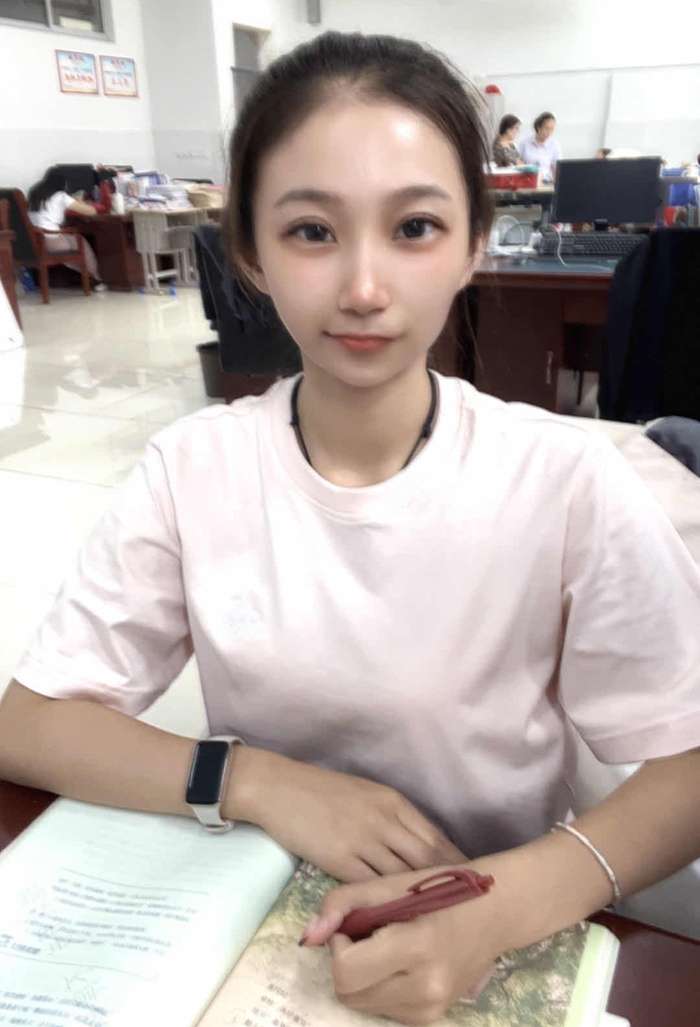 王冰清老师